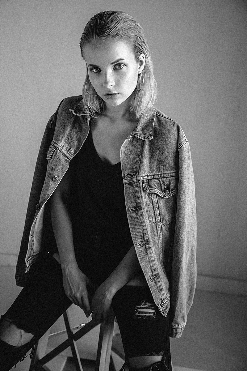 Blonde Model in model test by Kipenko Mialn fashion photographer